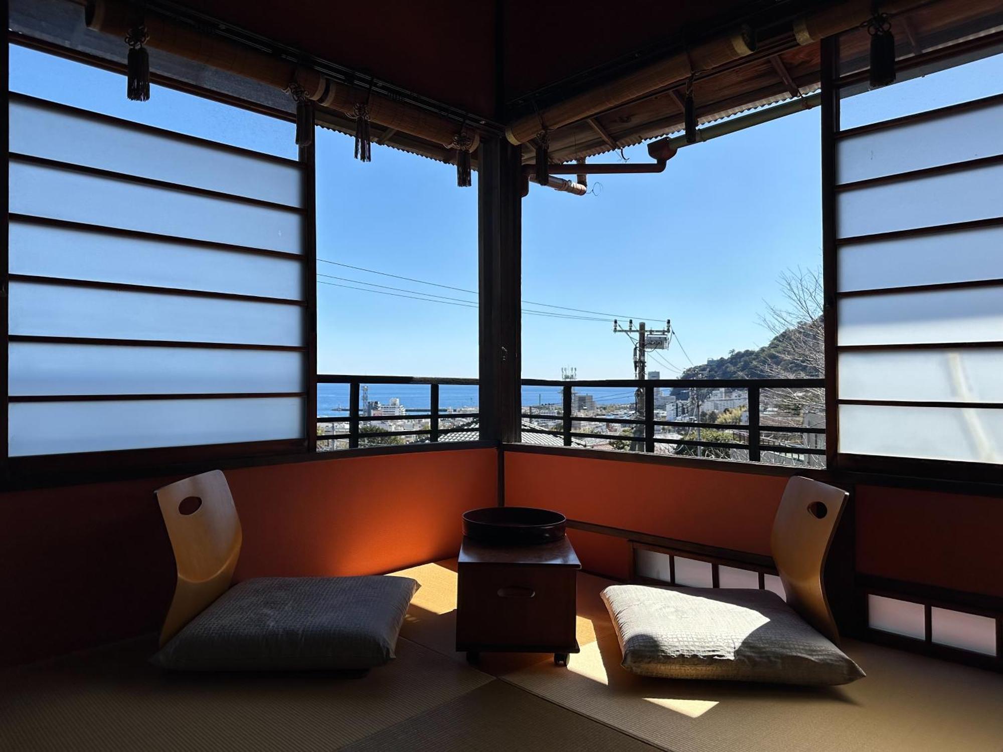Atami Ikyuan 熱海一休庵 Hotel Екстериор снимка