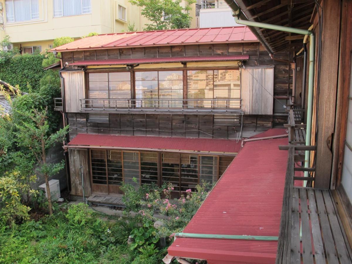 Atami Ikyuan 熱海一休庵 Hotel Екстериор снимка